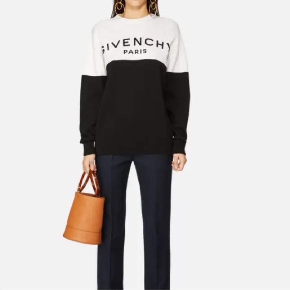 Givenchy Black and White Paris Logo Cashmere Sweater - Picture 3 of 12
